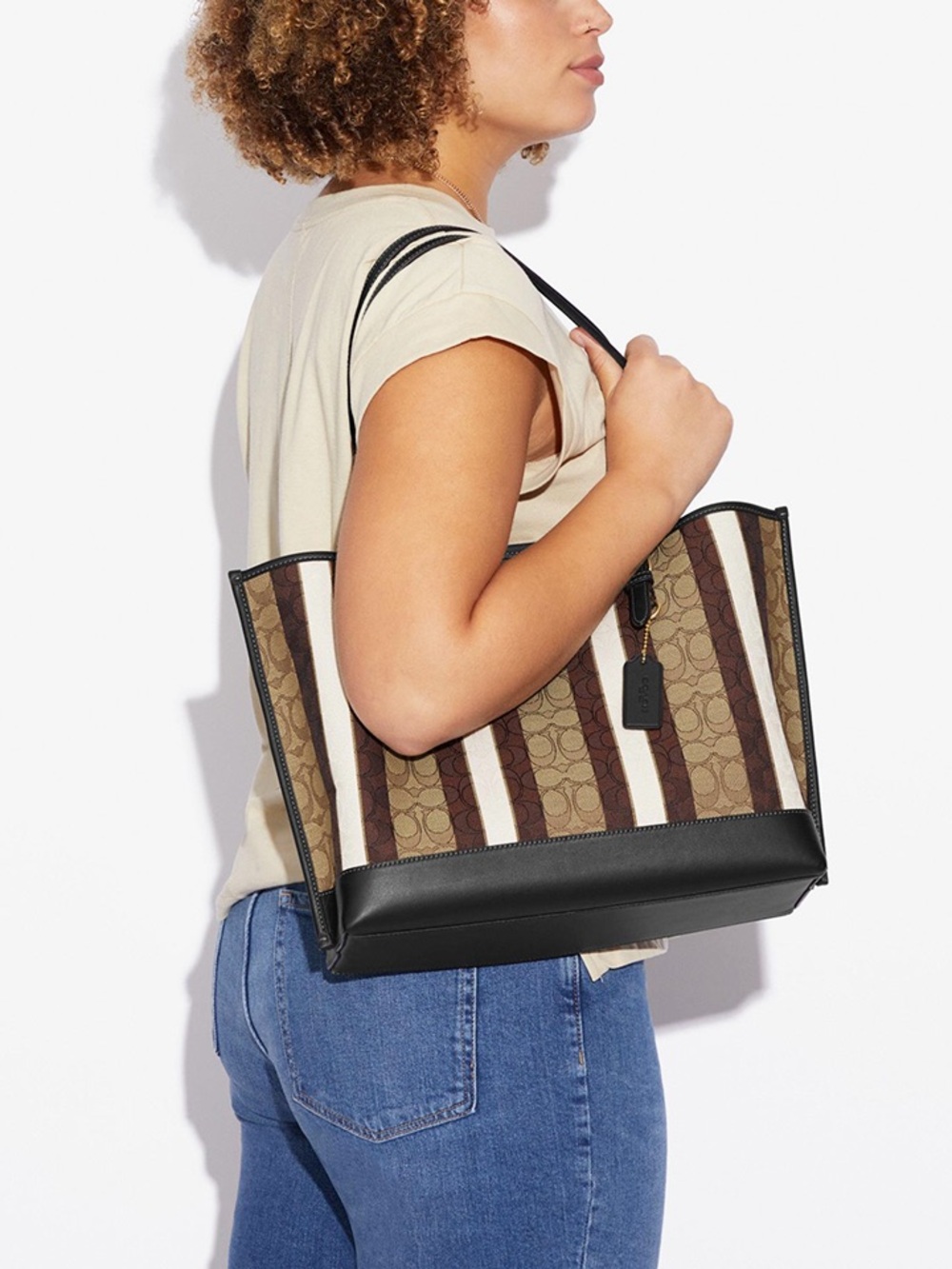 COACH Large Mollie Tote Bag
In Signature Jacquard With Stripes C4008 - Picture 14 of 14